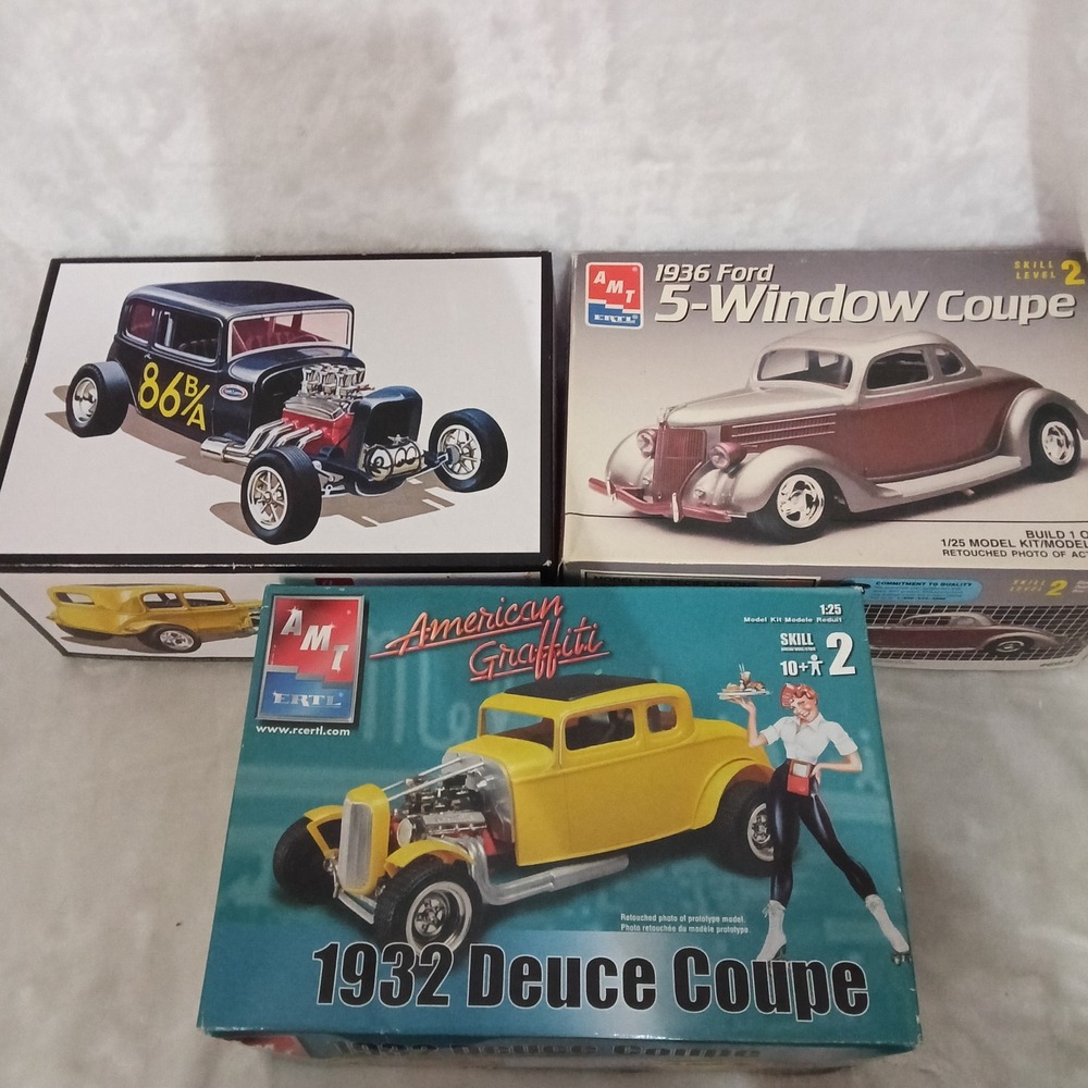 AMT Ertl 1:25 Model Car Kit Lot 1932 Deuce Coupe 1936 Ford 5-Window Hot Rods